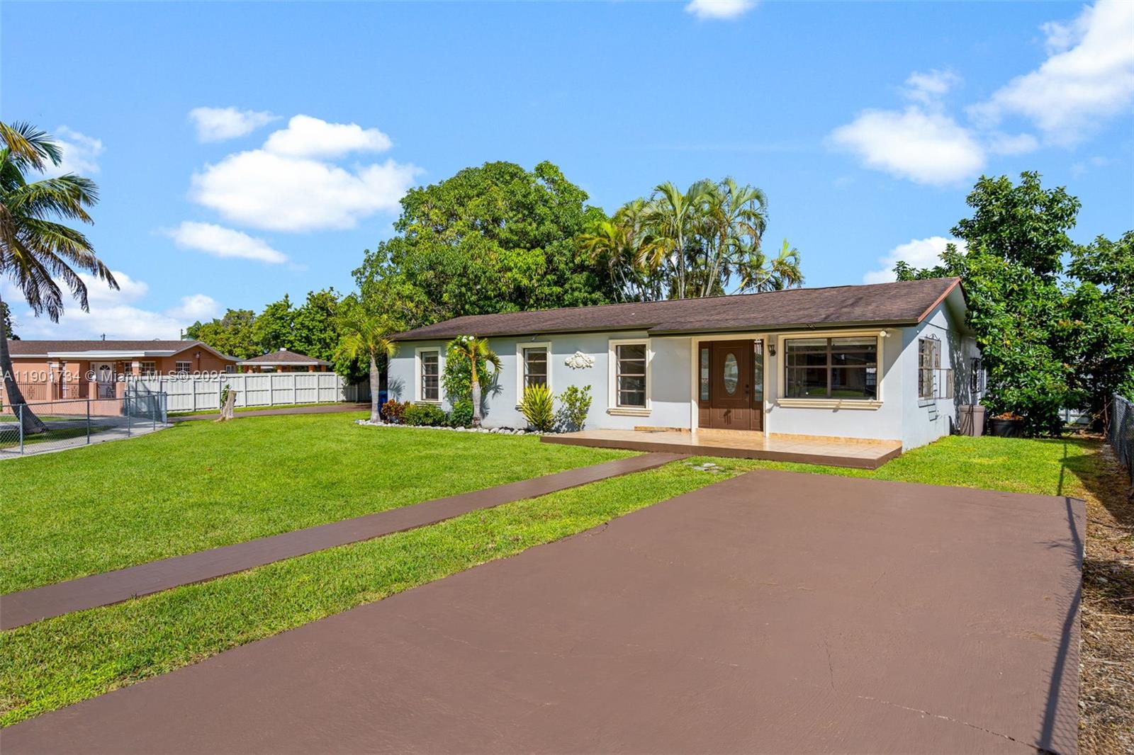 15411 SW 305th St, Homestead