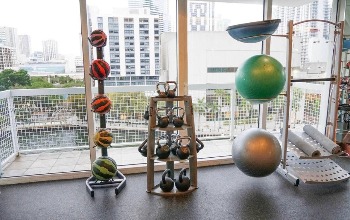 41 SE 5th St # 705, Miami Unit: 705