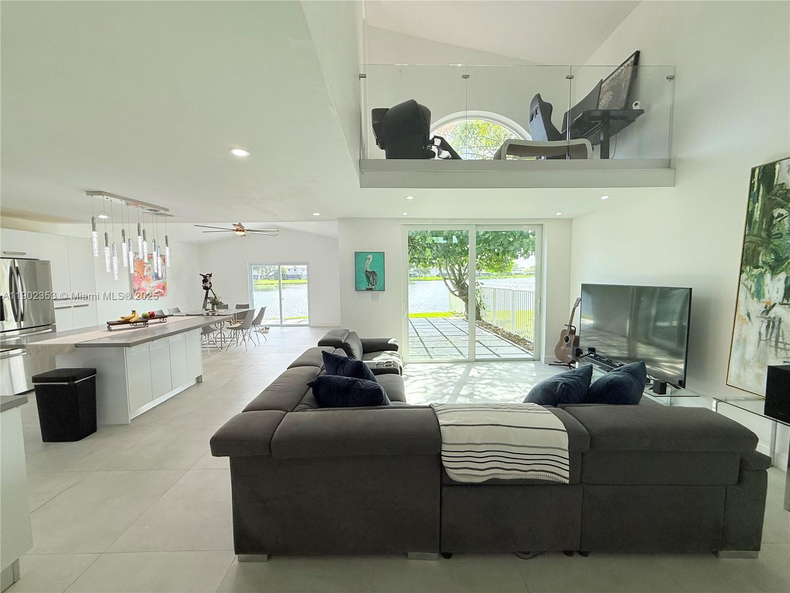 10626 NW 7th St # 10626