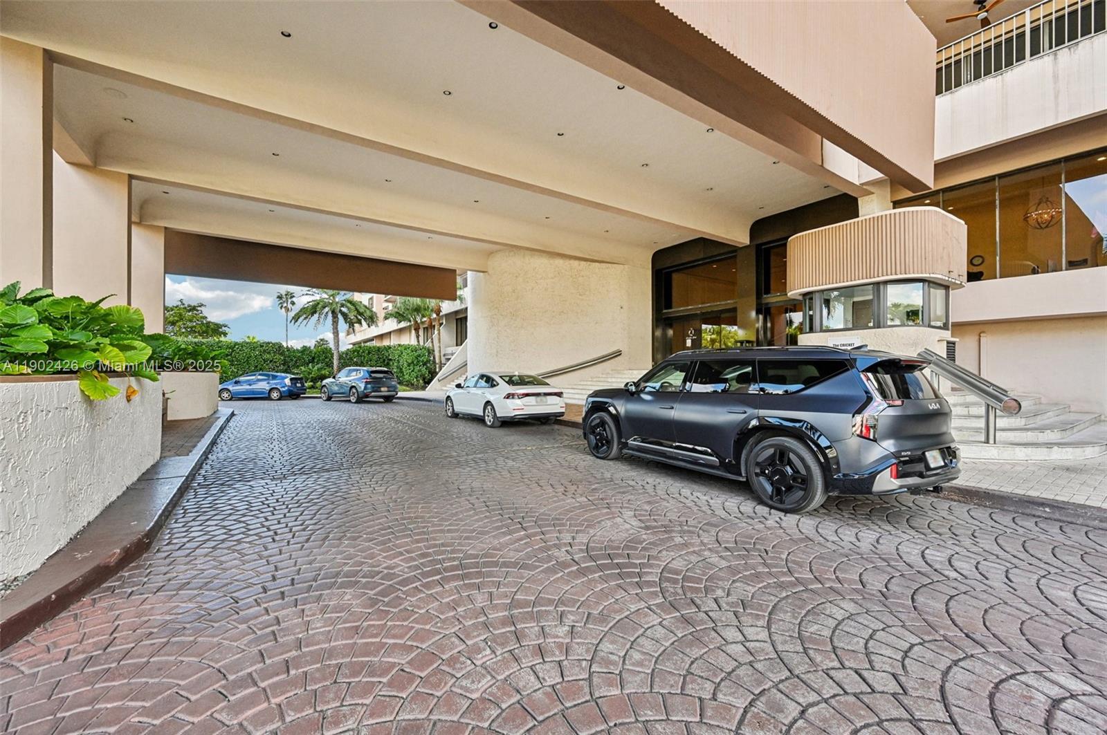 1800 NE 114th St # 1004, Miami Unit: 1004