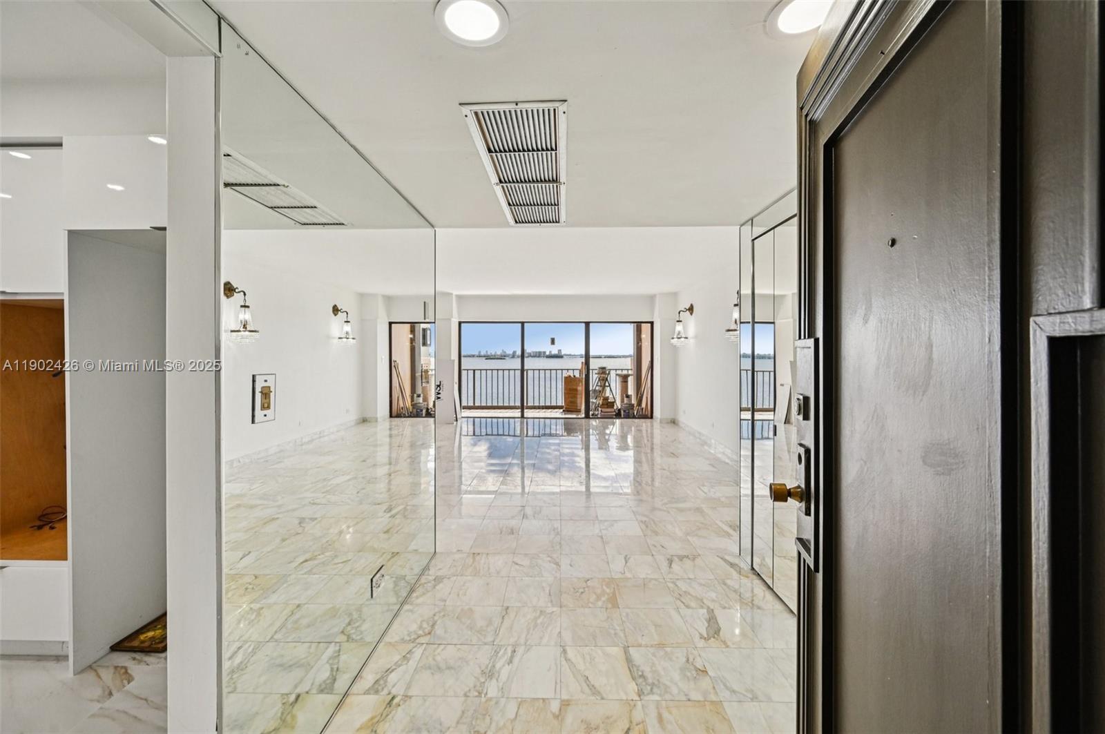 1800 NE 114th St # 1004, Miami Unit: 1004