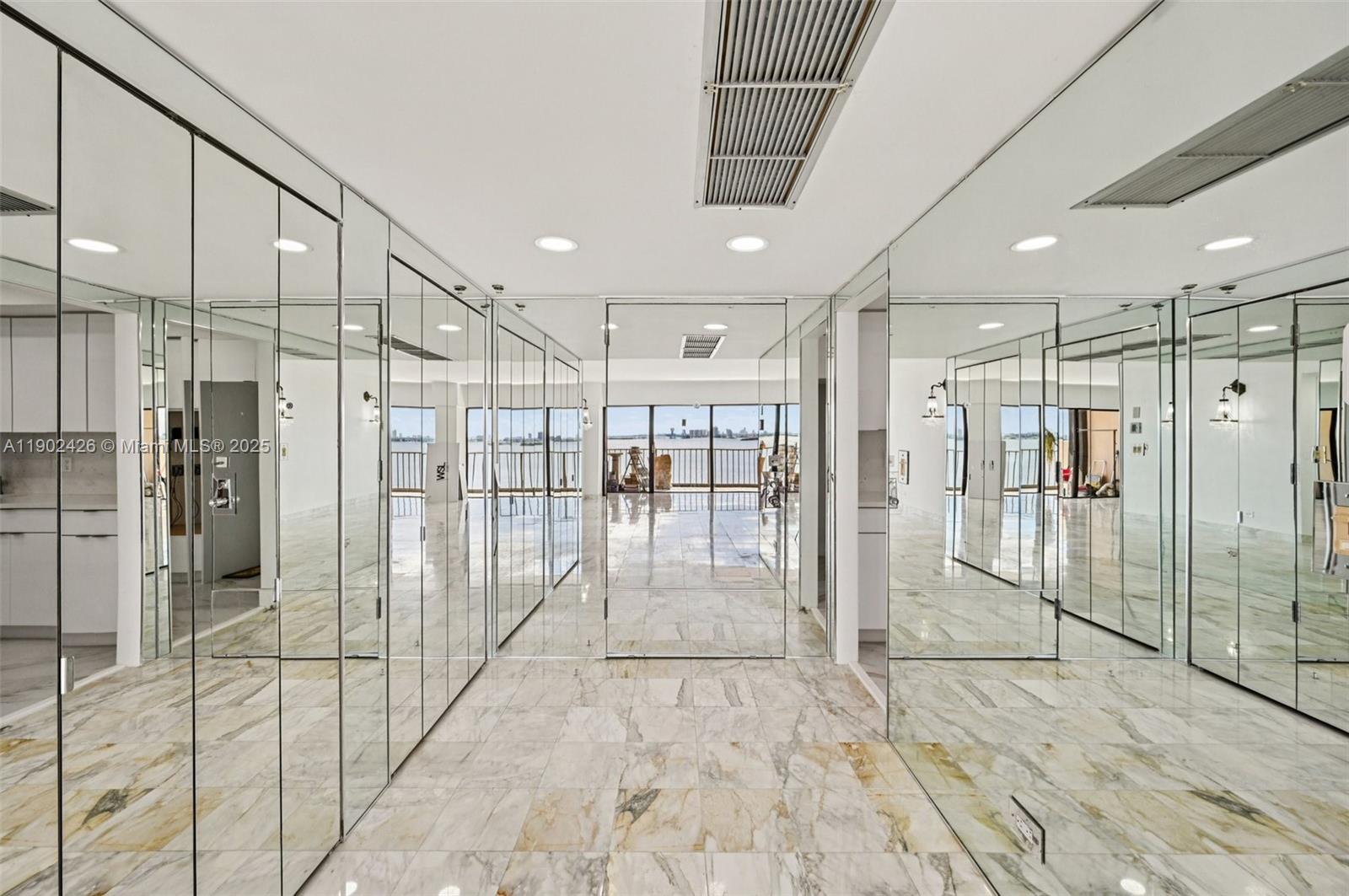 1800 NE 114th St # 1004, Miami Unit: 1004