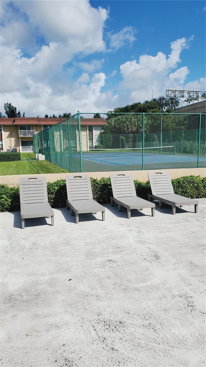 5301 SW 77th Ct # 201G, Miami Unit: 201G