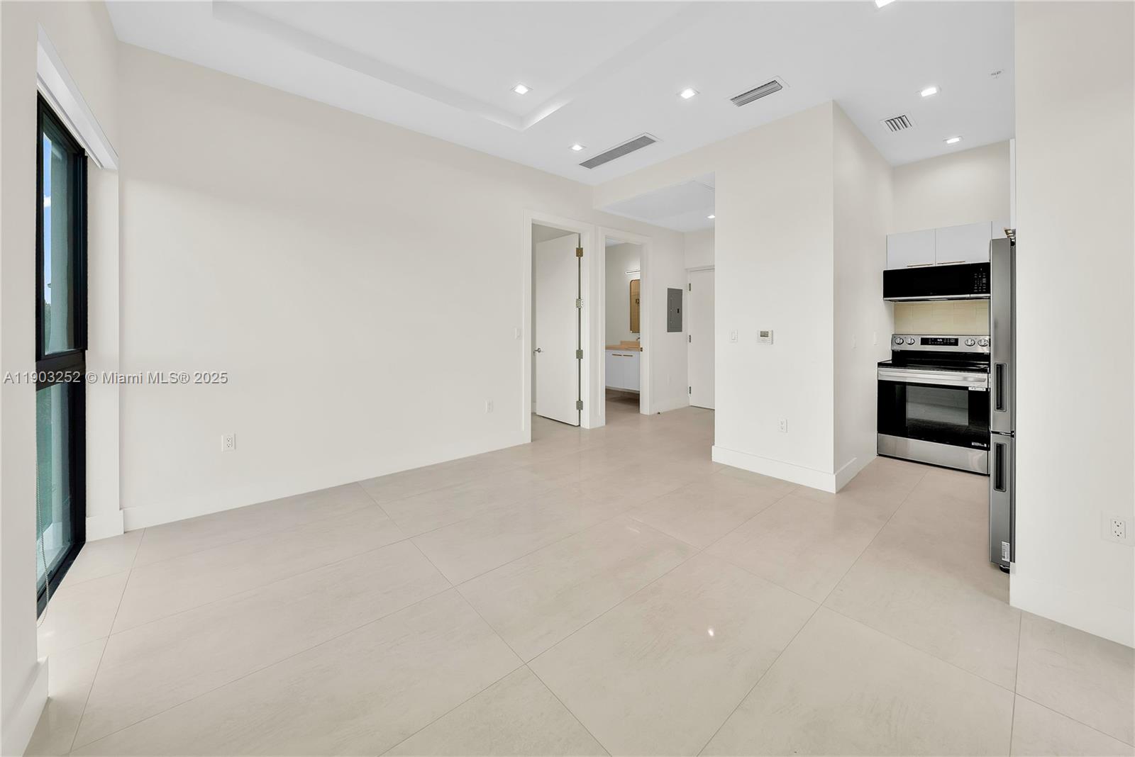 530 SW 11th Ave # 302, Miami Unit: 302