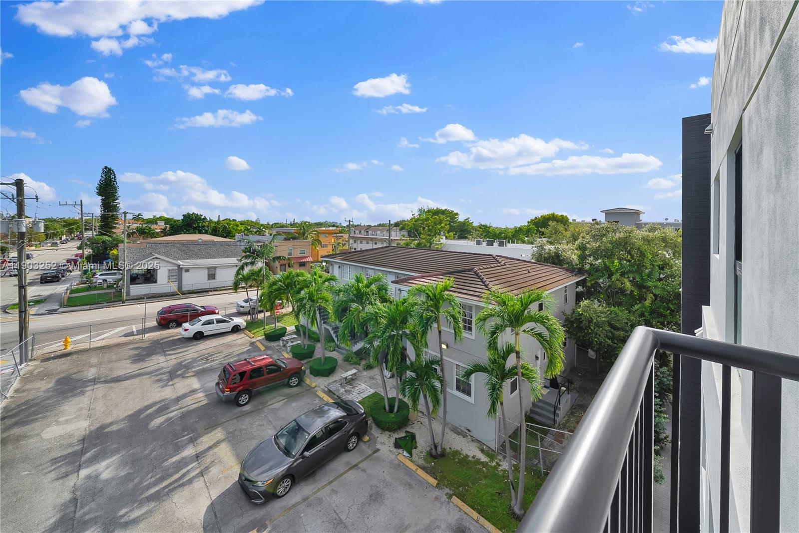 530 SW 11th Ave # 302, Miami Unit: 302