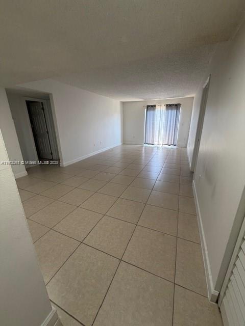 1055 W 77th St # 411, Hialeah Unit: 411