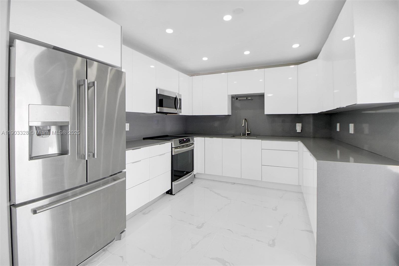 365 SW 17th Ave, Homestead