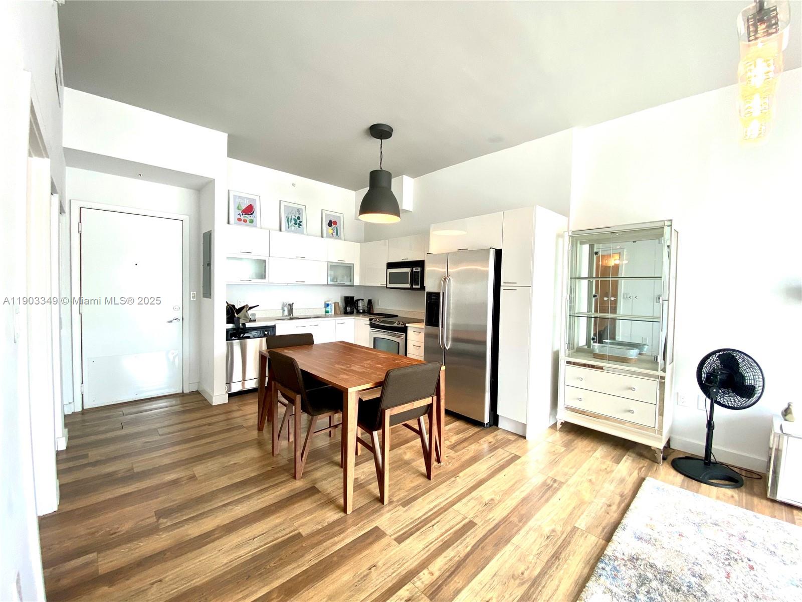 133 NE 2nd Ave # 2904