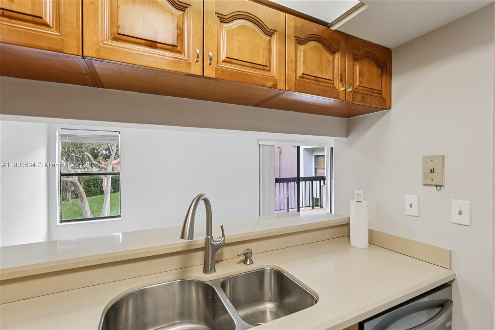 13290 SW 88th Ln # A208, Miami Unit: A208