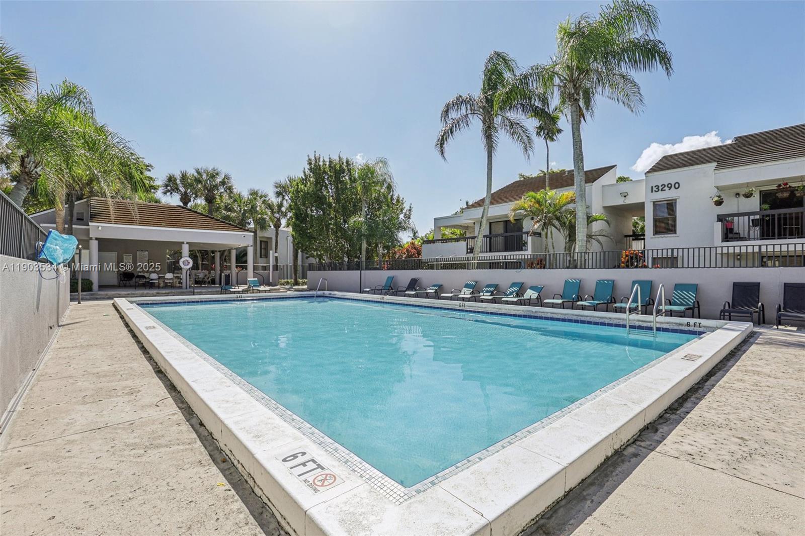 13290 SW 88th Ln # A208, Miami Unit: A208