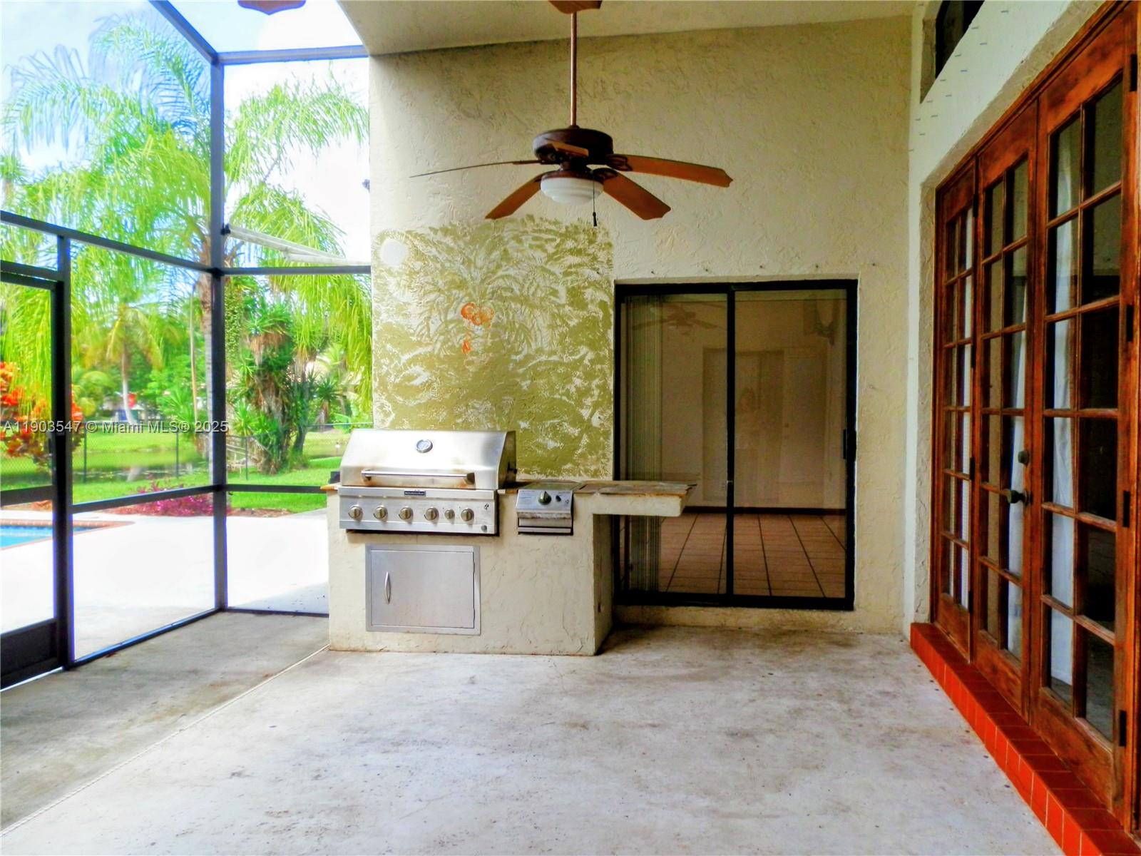 2700 NW 112th Ave # 2700, Coral Springs Unit: 2700