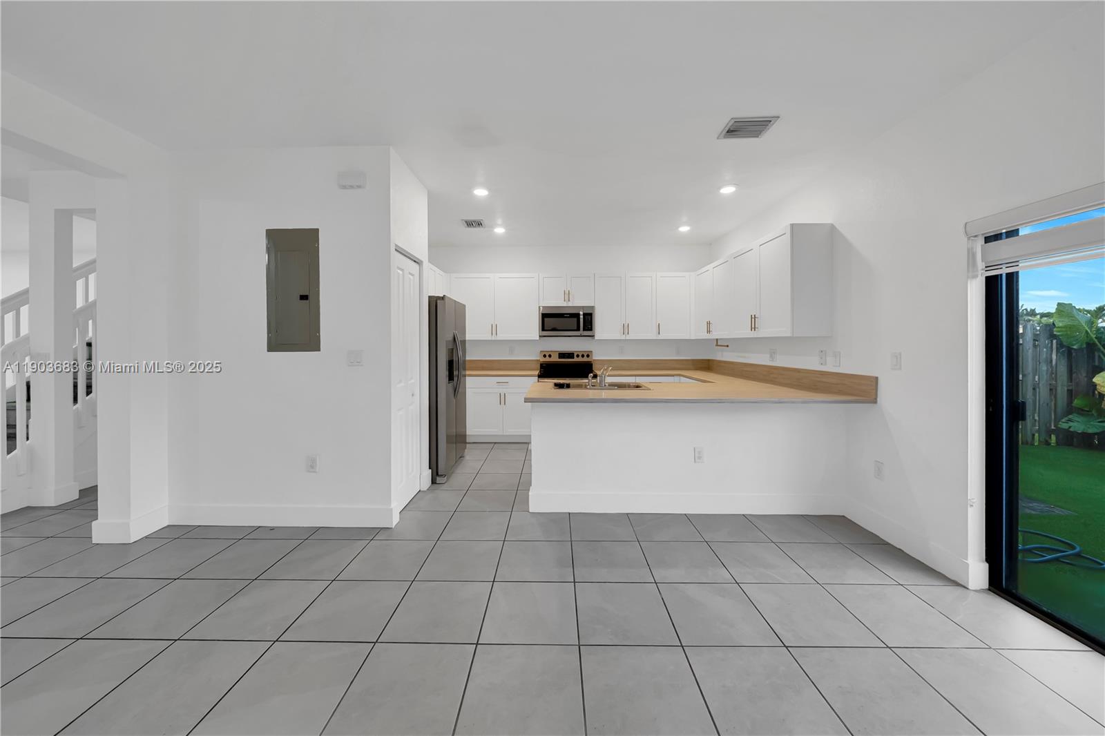 18320 SW 148th Rd, Miami