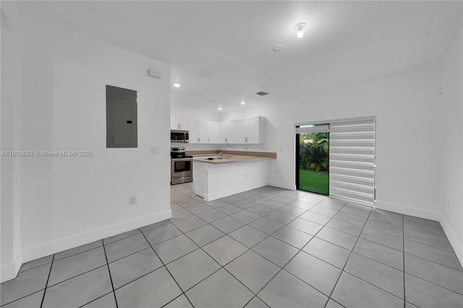 18320 SW 148th Rd, Miami