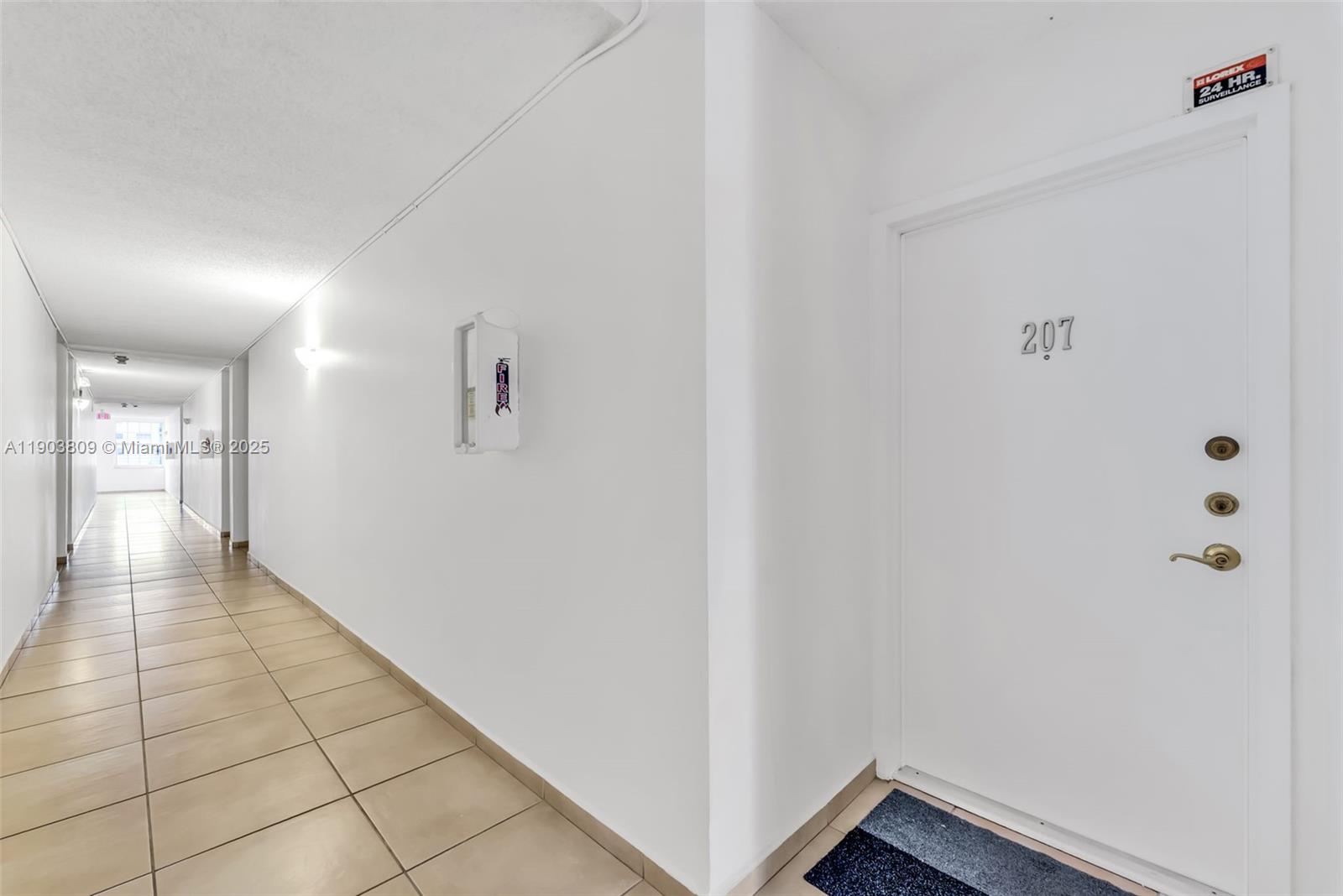 3661 SW 9th Ter # 207