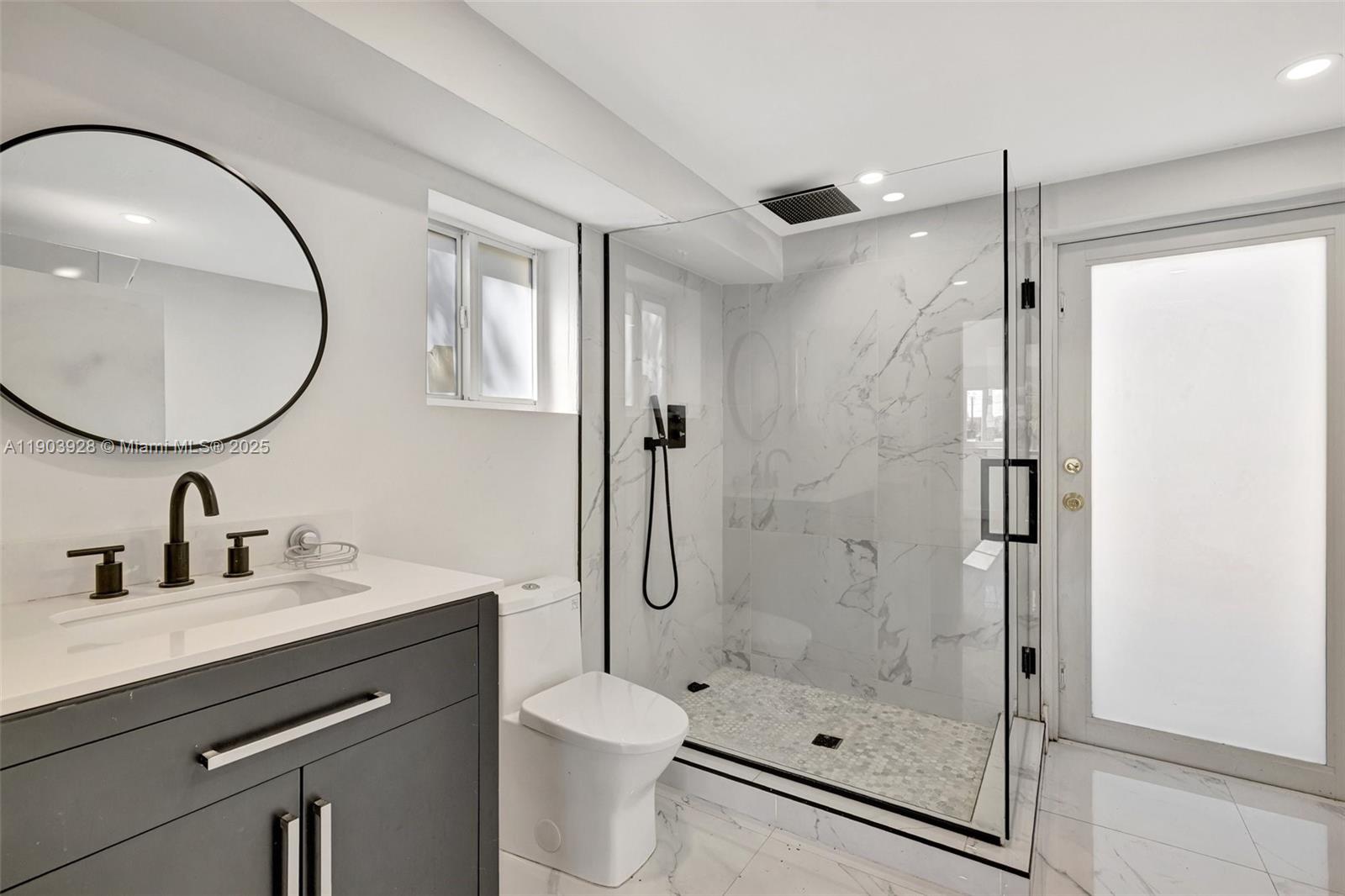 843 SW 20th St, Fort Lauderdale