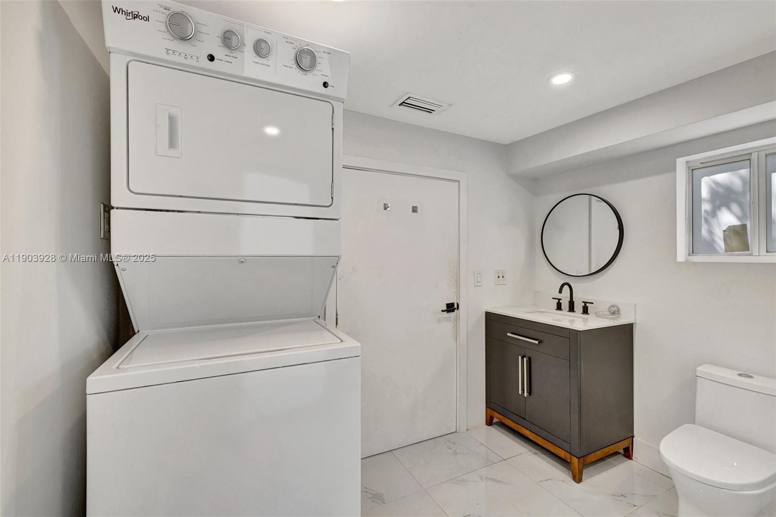 843 SW 20th St, Fort Lauderdale