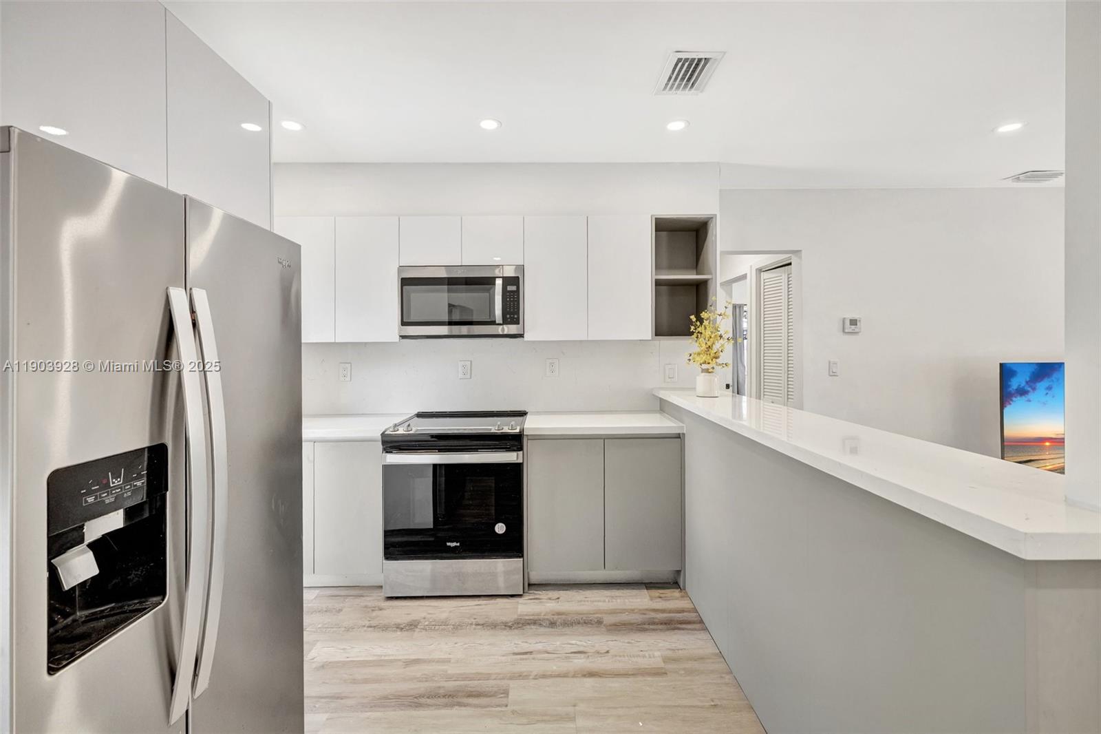 843 SW 20th St, Fort Lauderdale