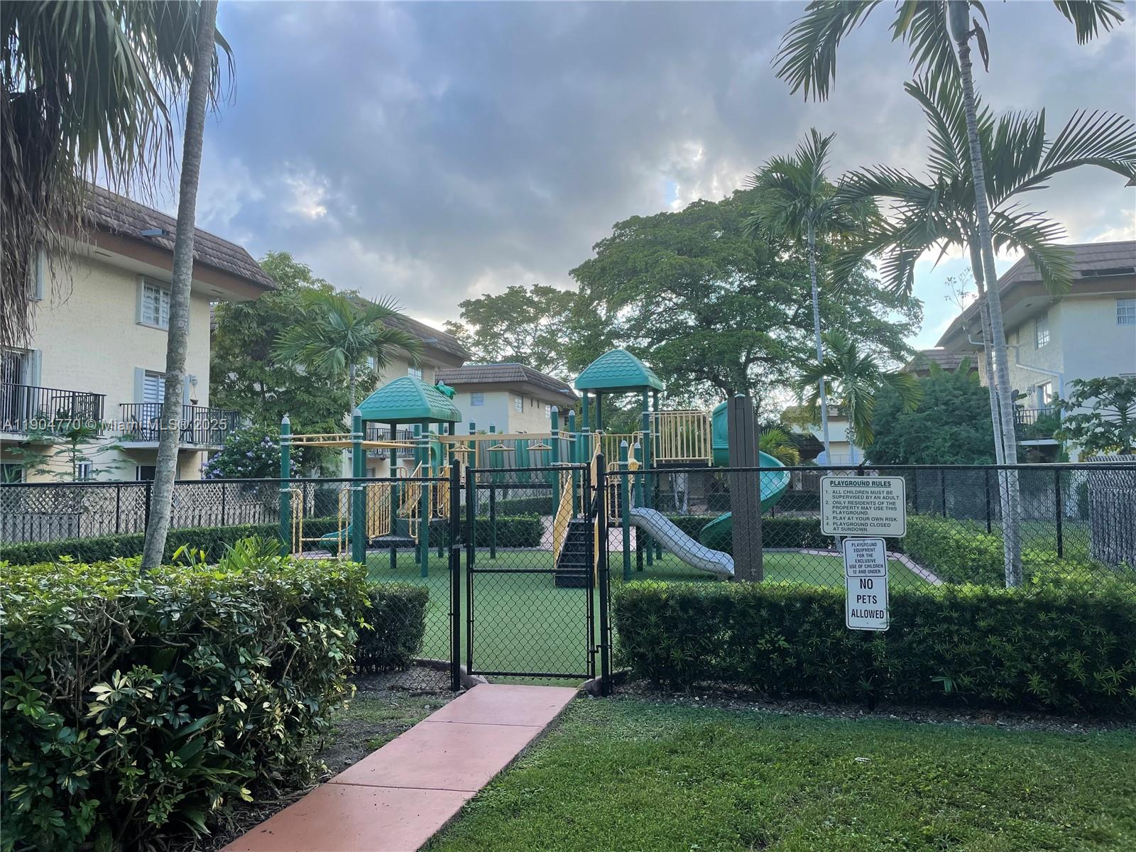 8500 SW 109th Ave # 229 Unit: 6-229