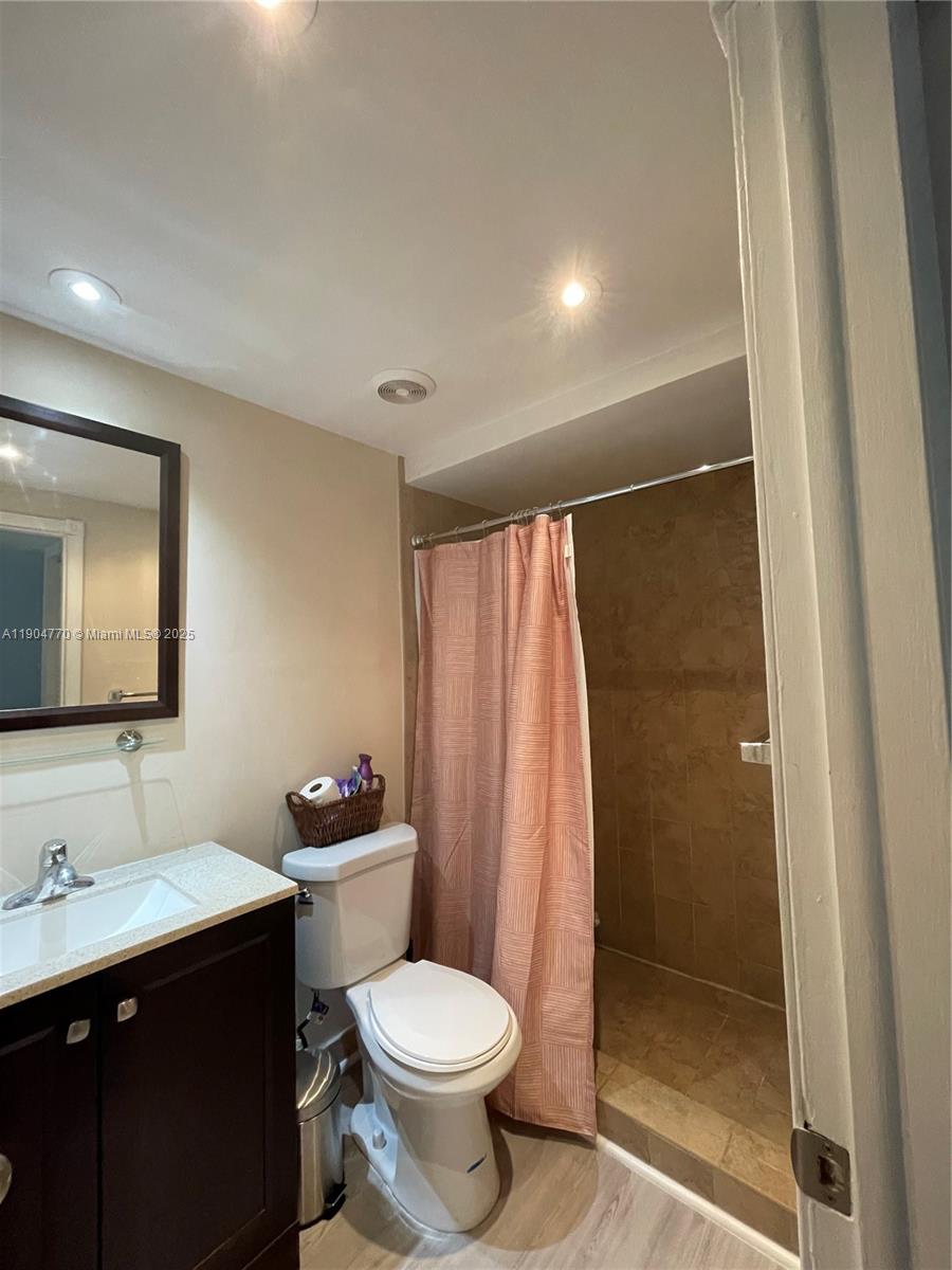 8500 SW 109th Ave # 229 Unit: 6-229