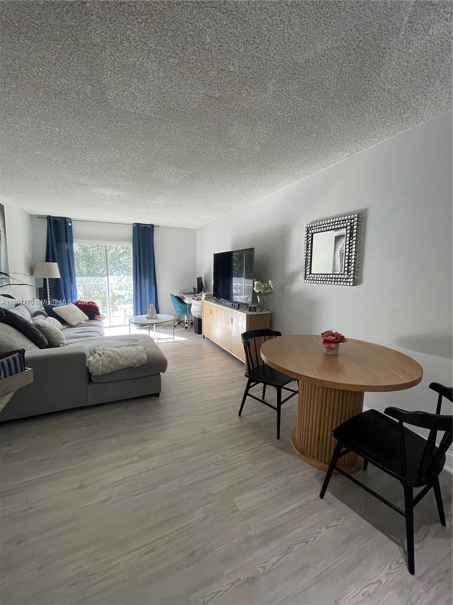 8500 SW 109th Ave # 229 Unit: 6-229