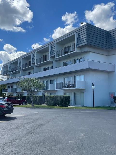 8000 SW 81st Dr # 108