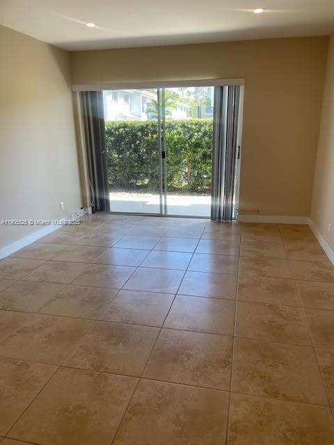 8000 SW 81st Dr # 108