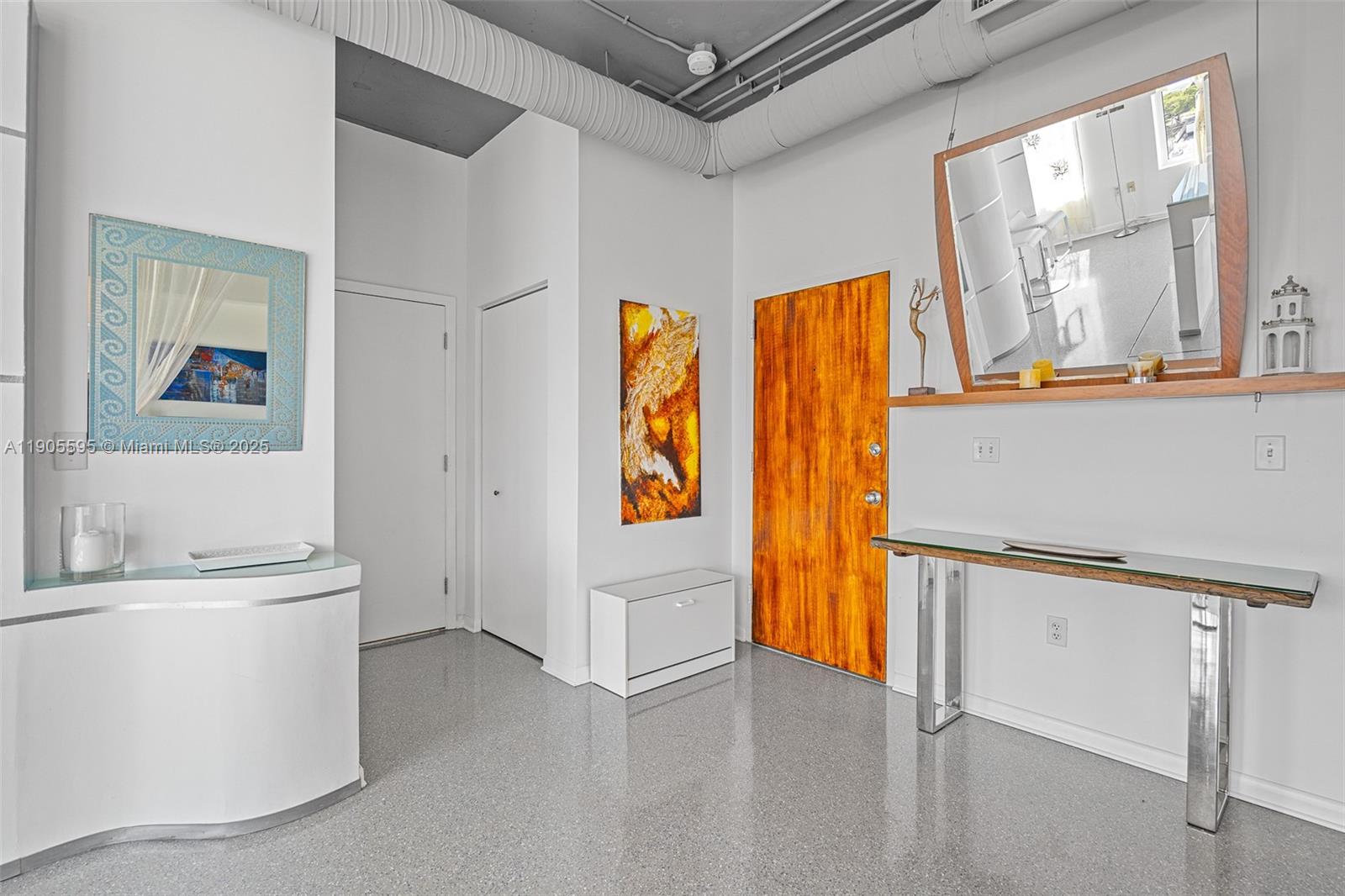 10 SW South River Dr Unit: PHI11