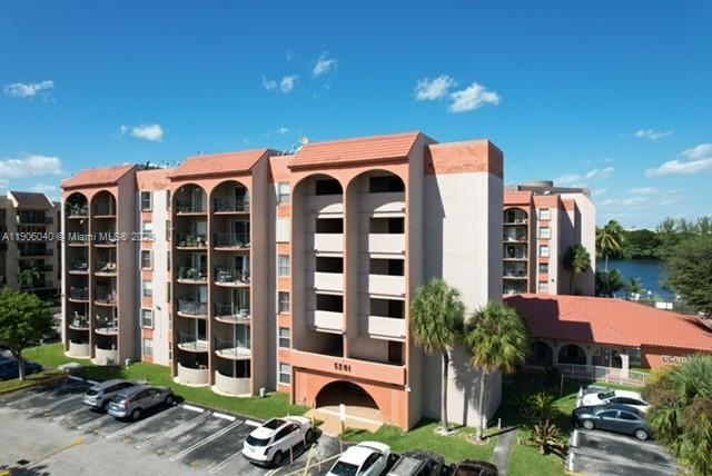 5201 NW 7th St # 507