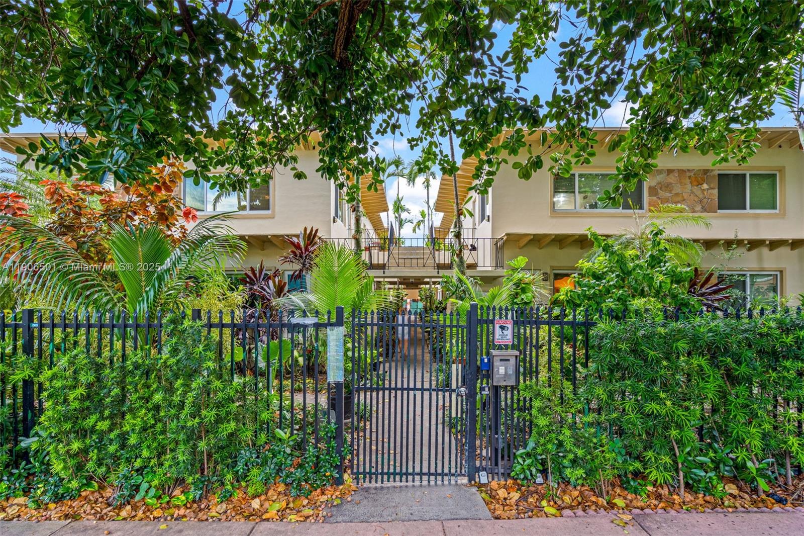 900 Meridian Ave # 106