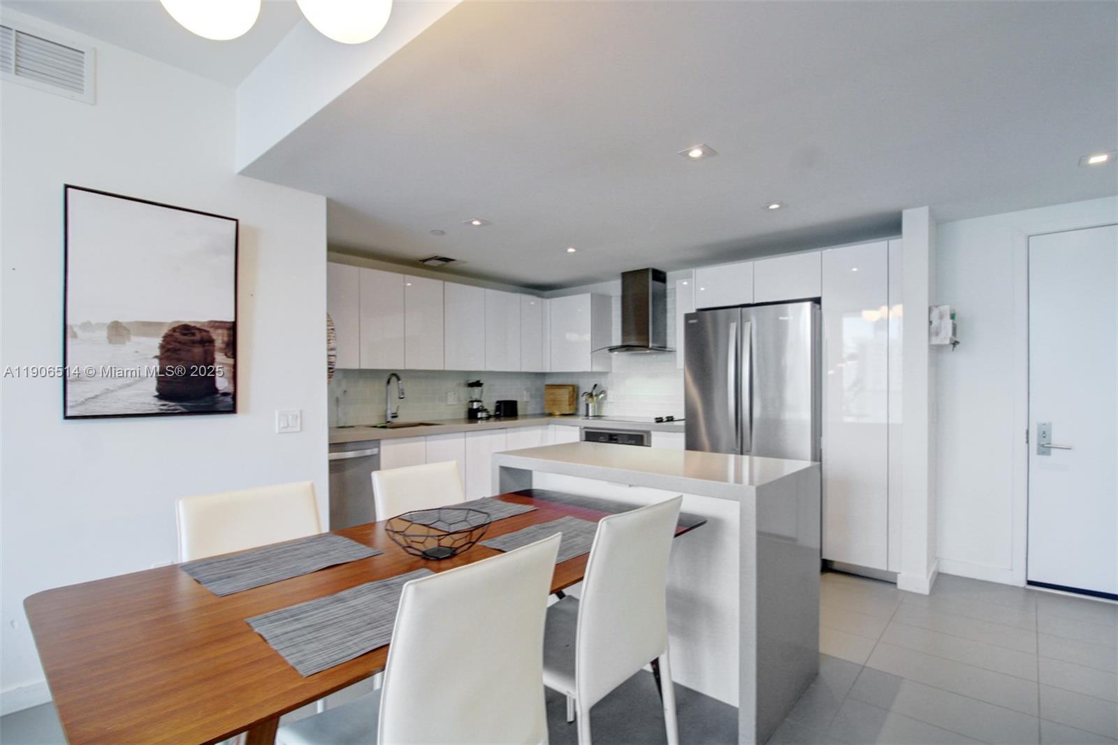 1600 NE 1st Ave # 2708