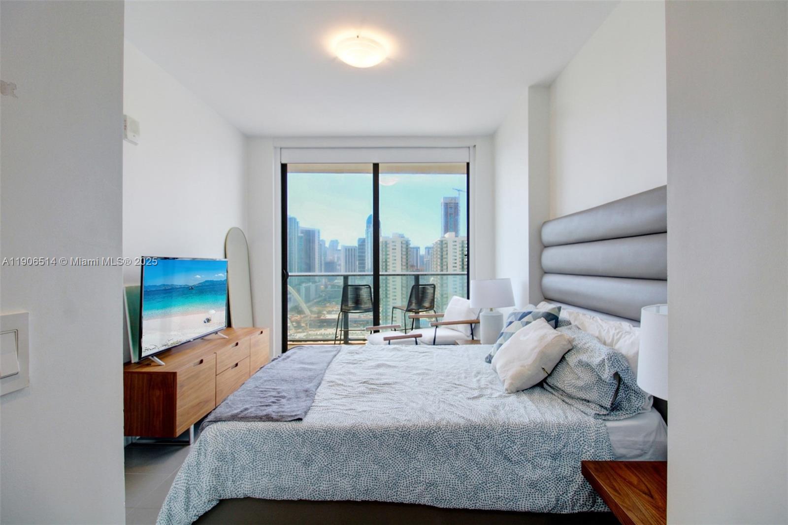 1600 NE 1st Ave # 2708