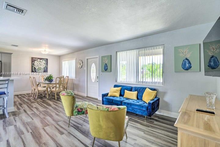 14310 NW 12th Ave # 14310