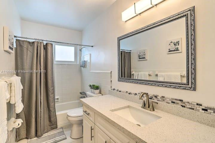 14310 NW 12th Ave # 14310