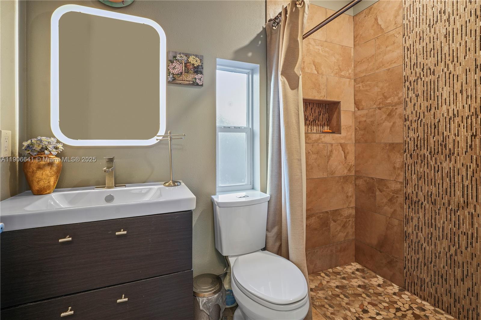 3713 Wild Violet Avenue