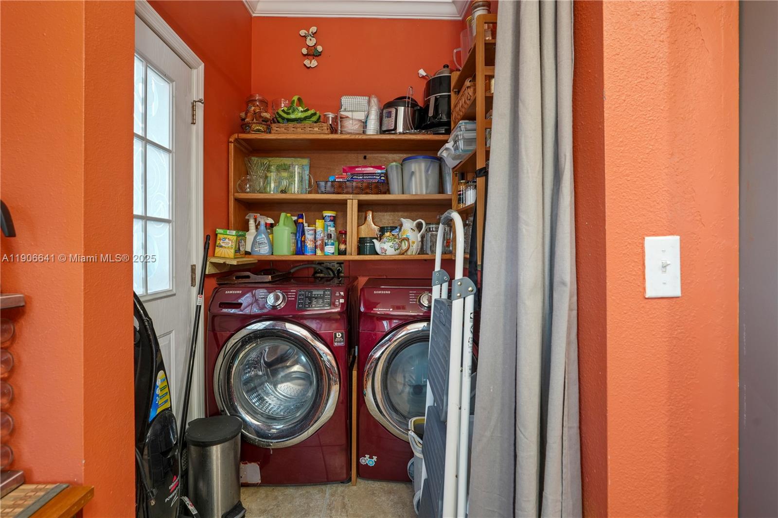 3713 Wild Violet Avenue