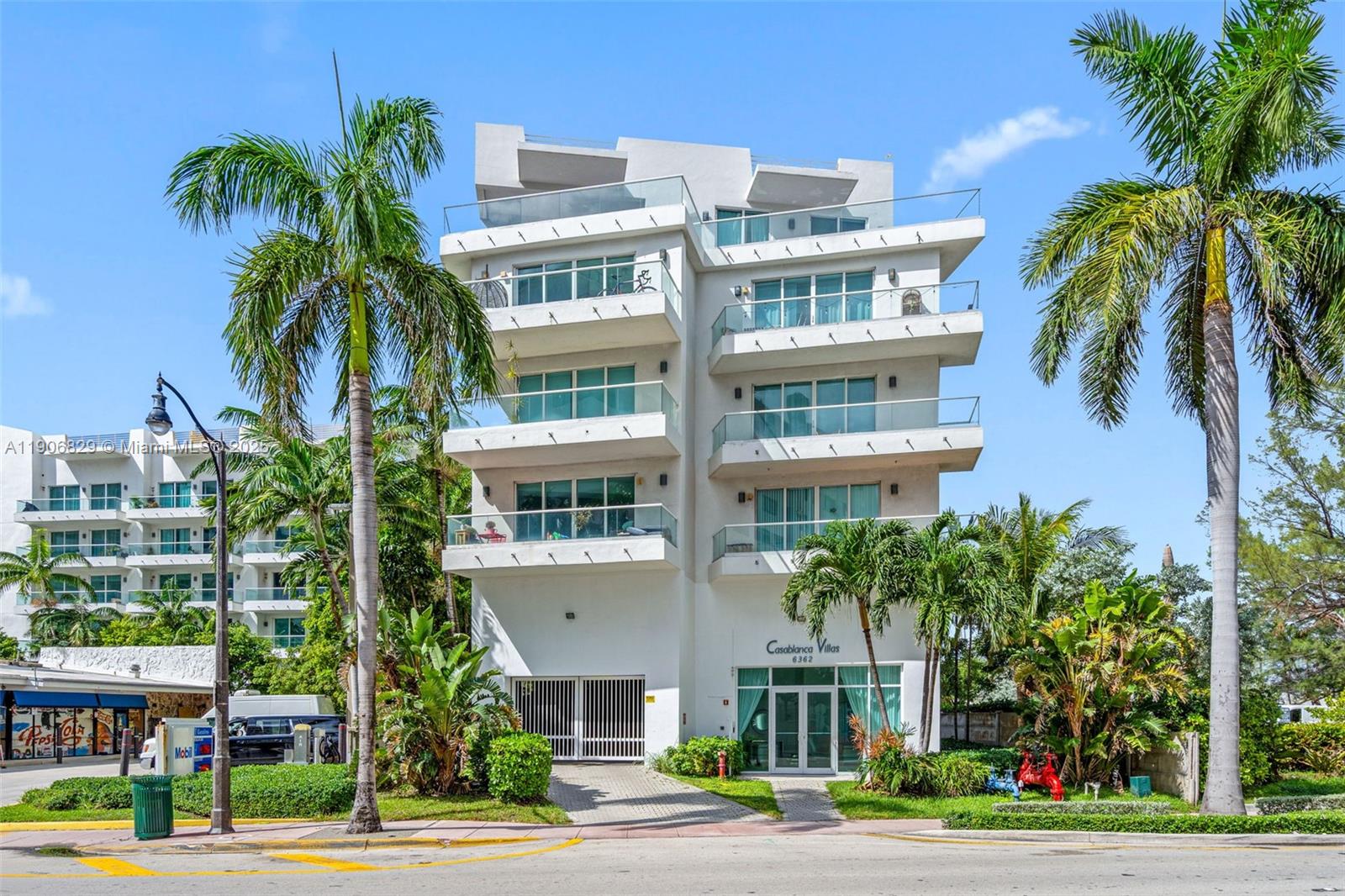 6362 Collins Ave # 506