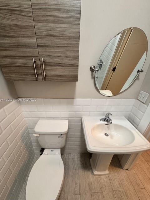 115 Menores Ave # 10