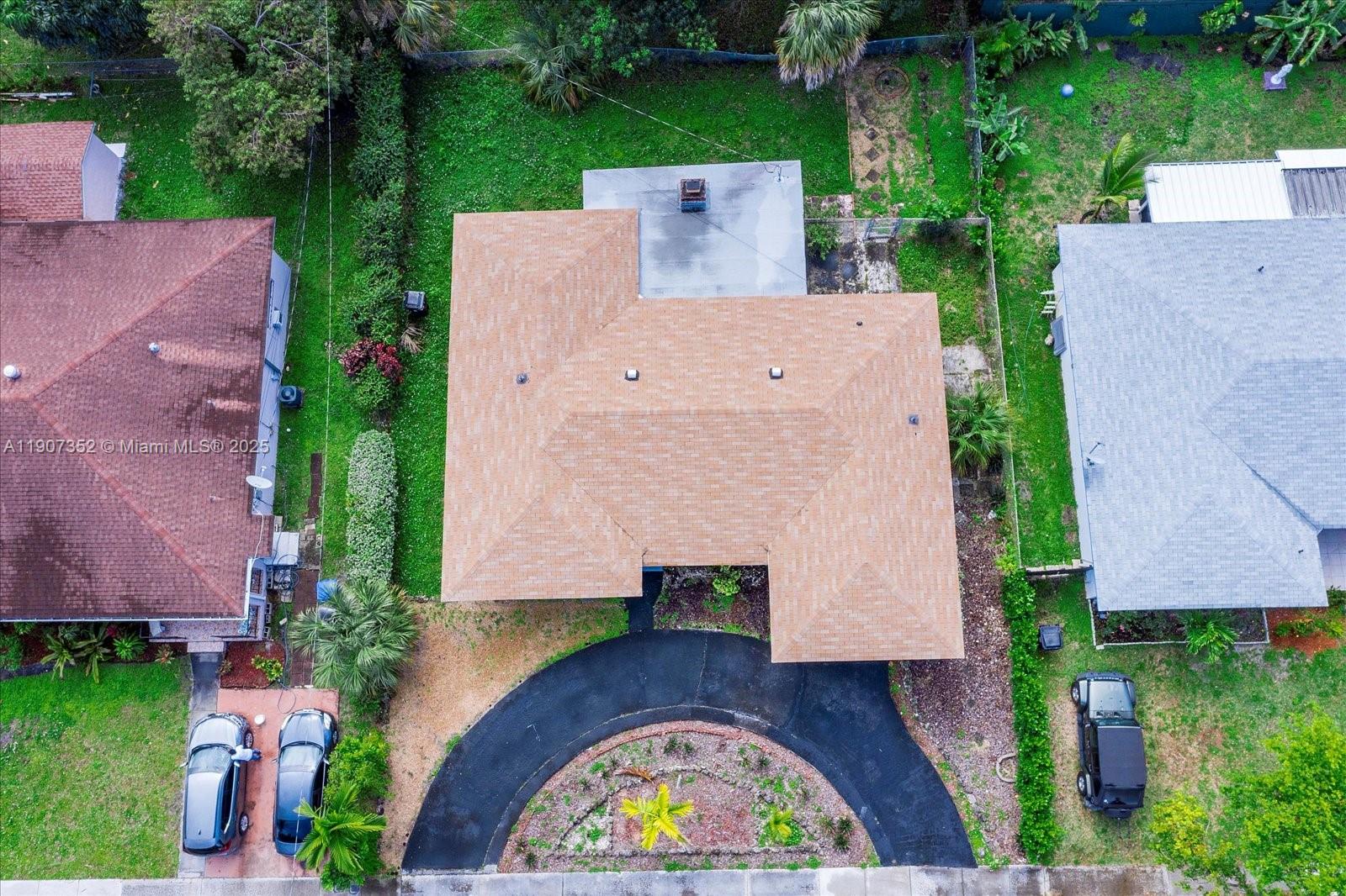 1060 NE 166th St # 0