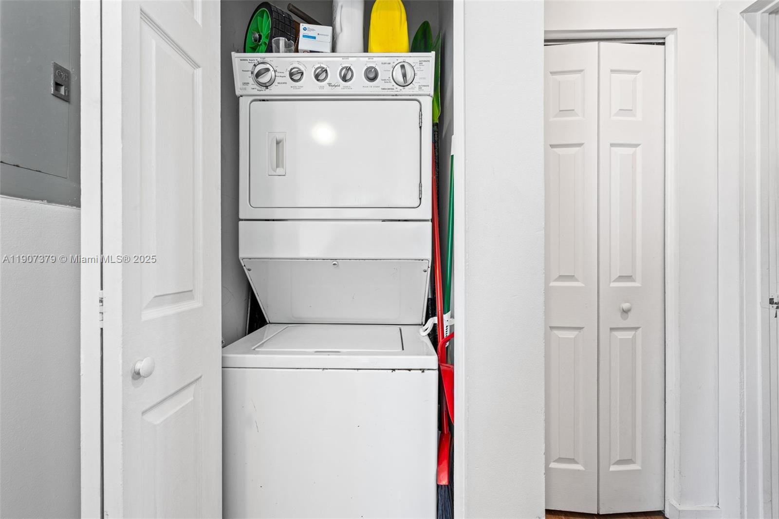 7930 Tatum Waterway Dr # S21