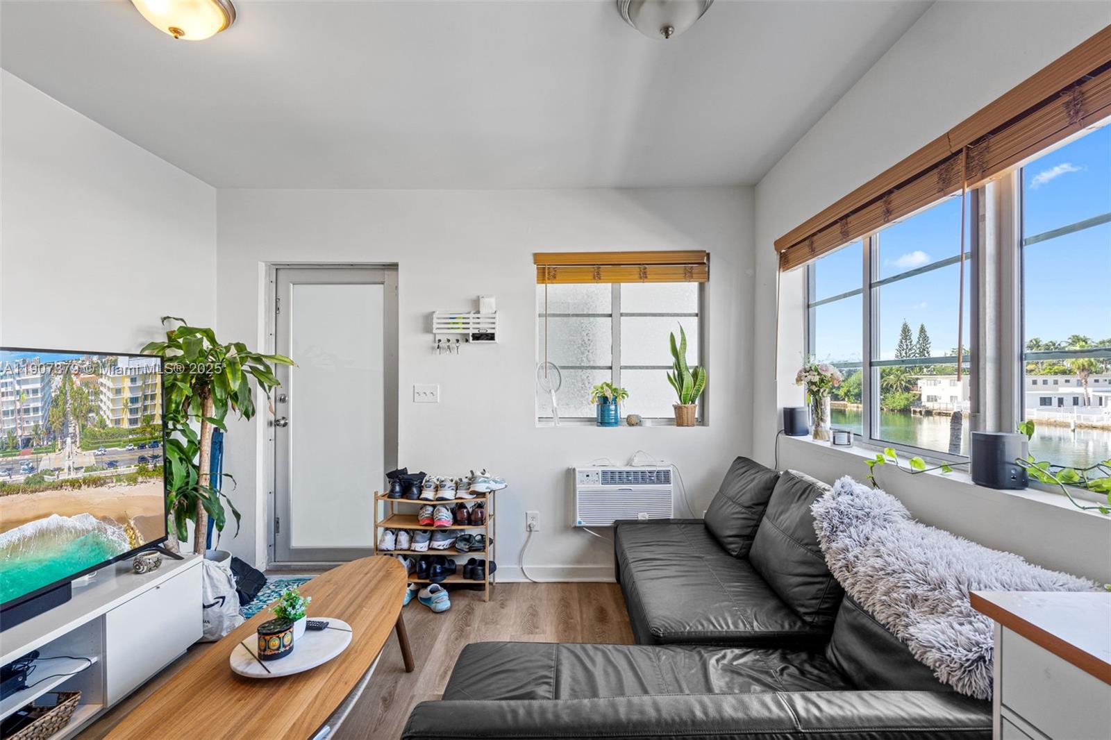 7930 Tatum Waterway Dr # S21