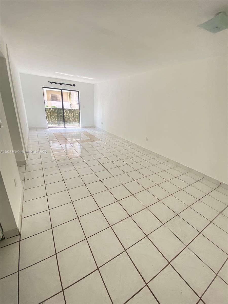 605 NW 72nd Ave # 209