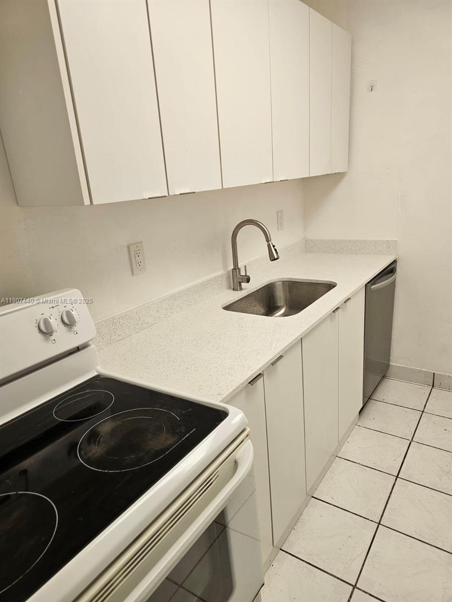 605 NW 72nd Ave # 209