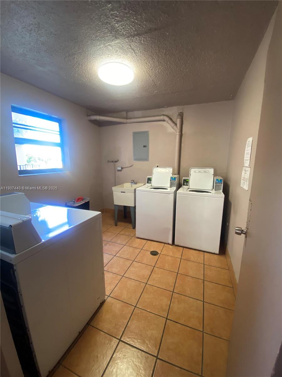 605 NW 72nd Ave # 209