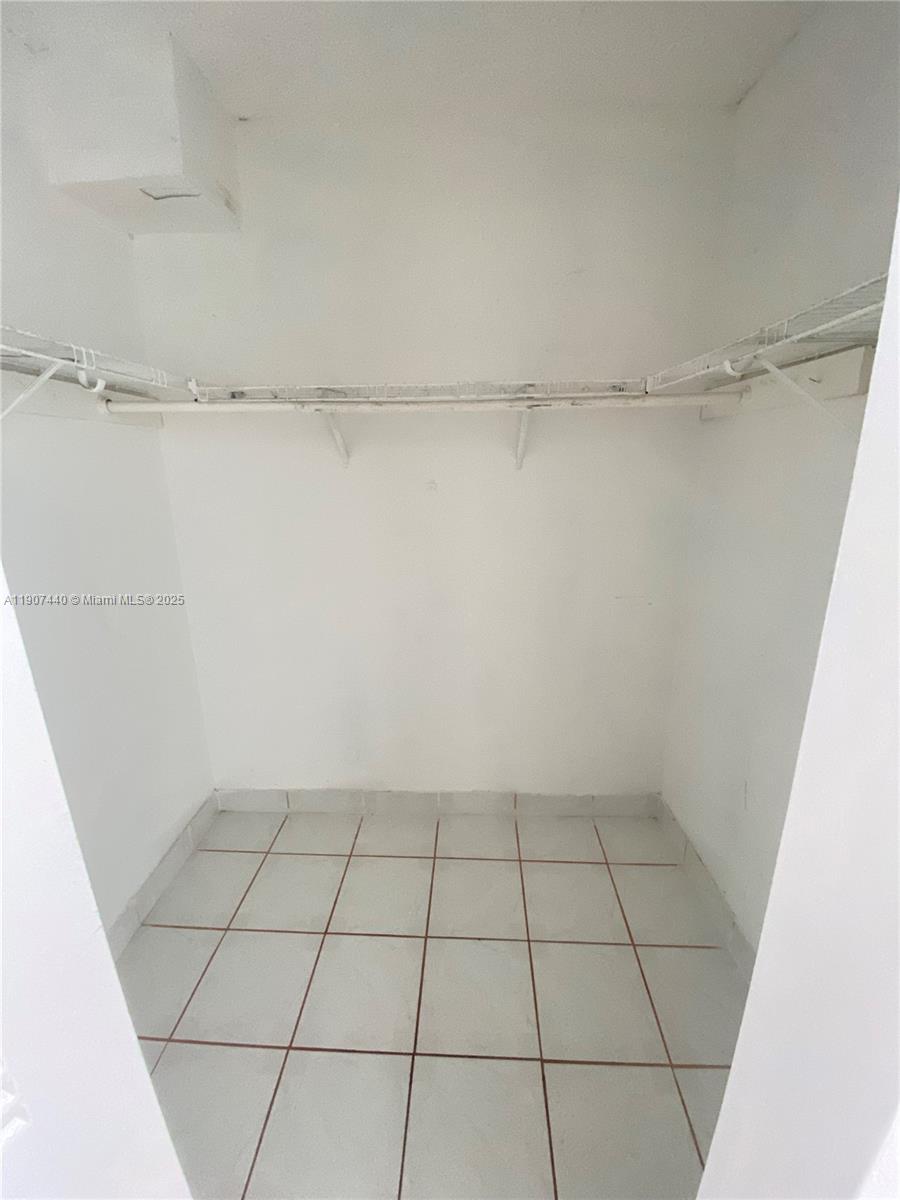 605 NW 72nd Ave # 209