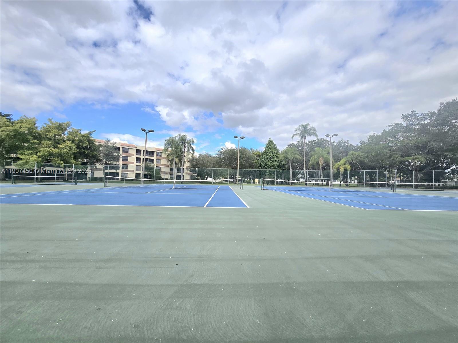 7300 NW 1st St # 201