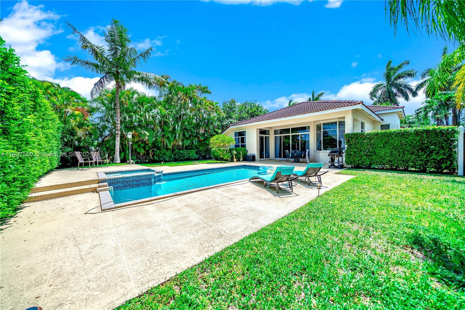 1241 S 13th Ave # 1241