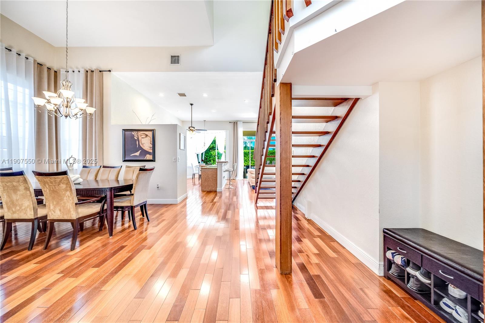 1241 S 13th Ave # 1241