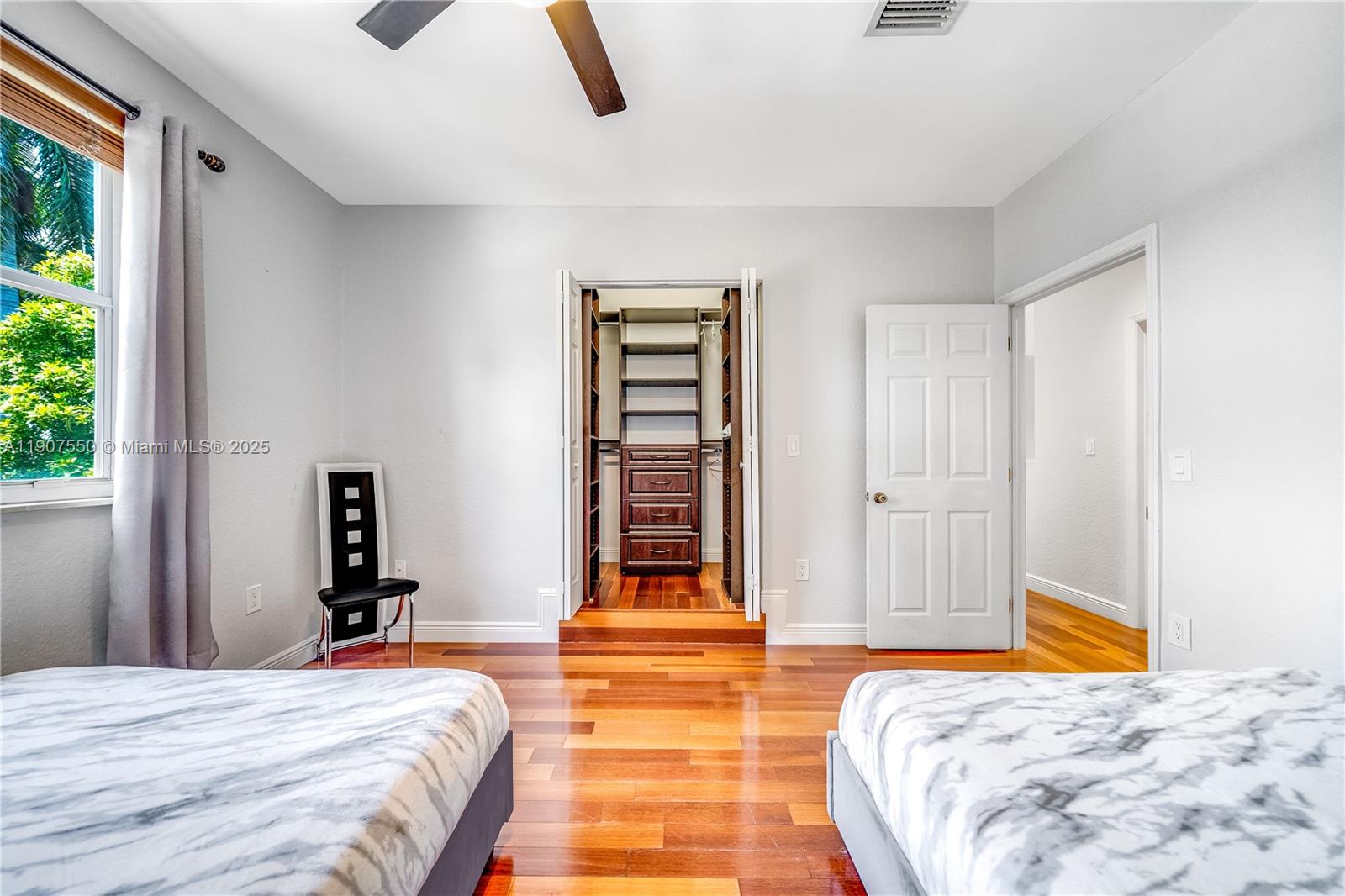 1241 S 13th Ave # 1241