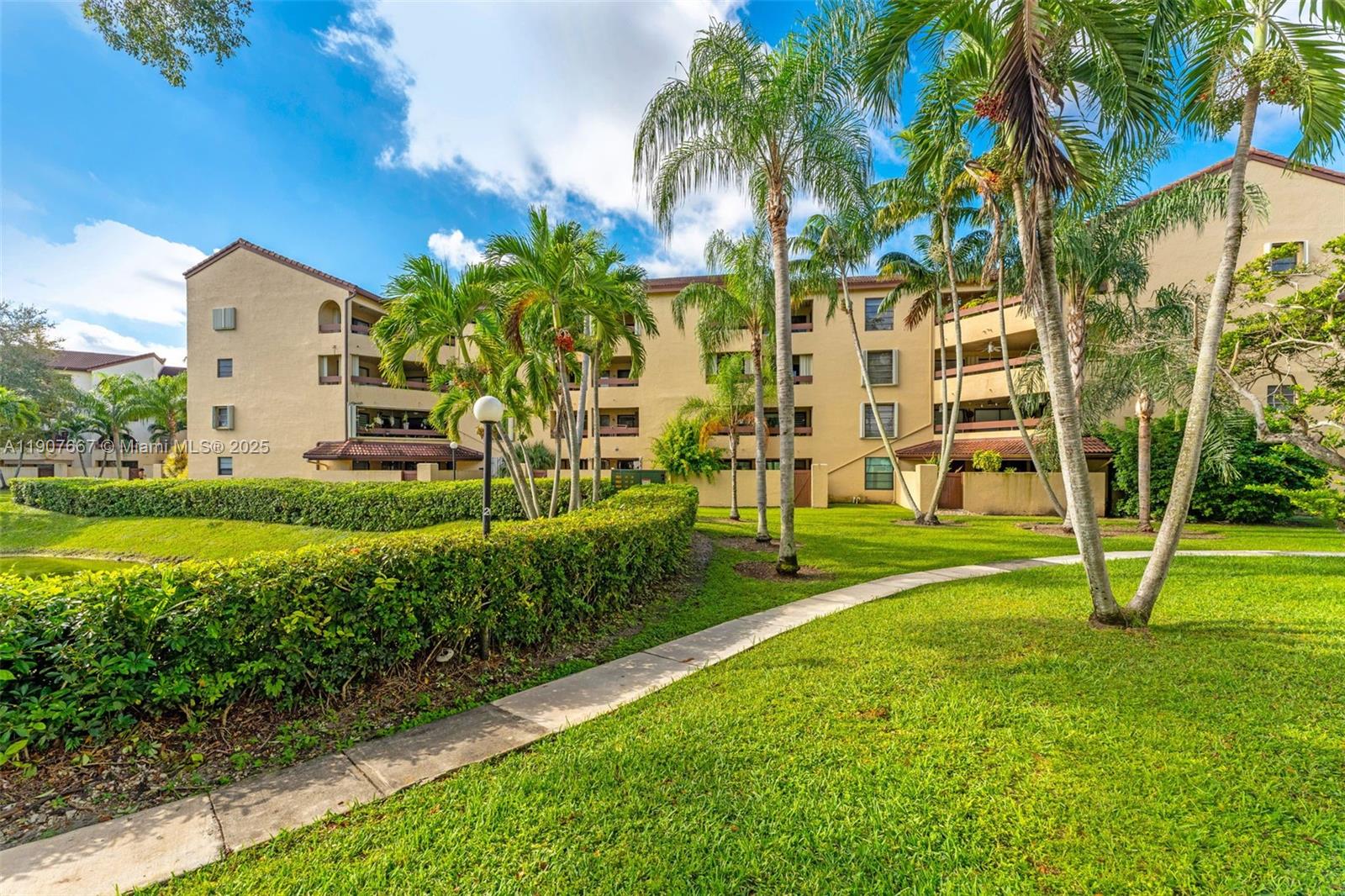 9135 SW 125th Ave # 107P