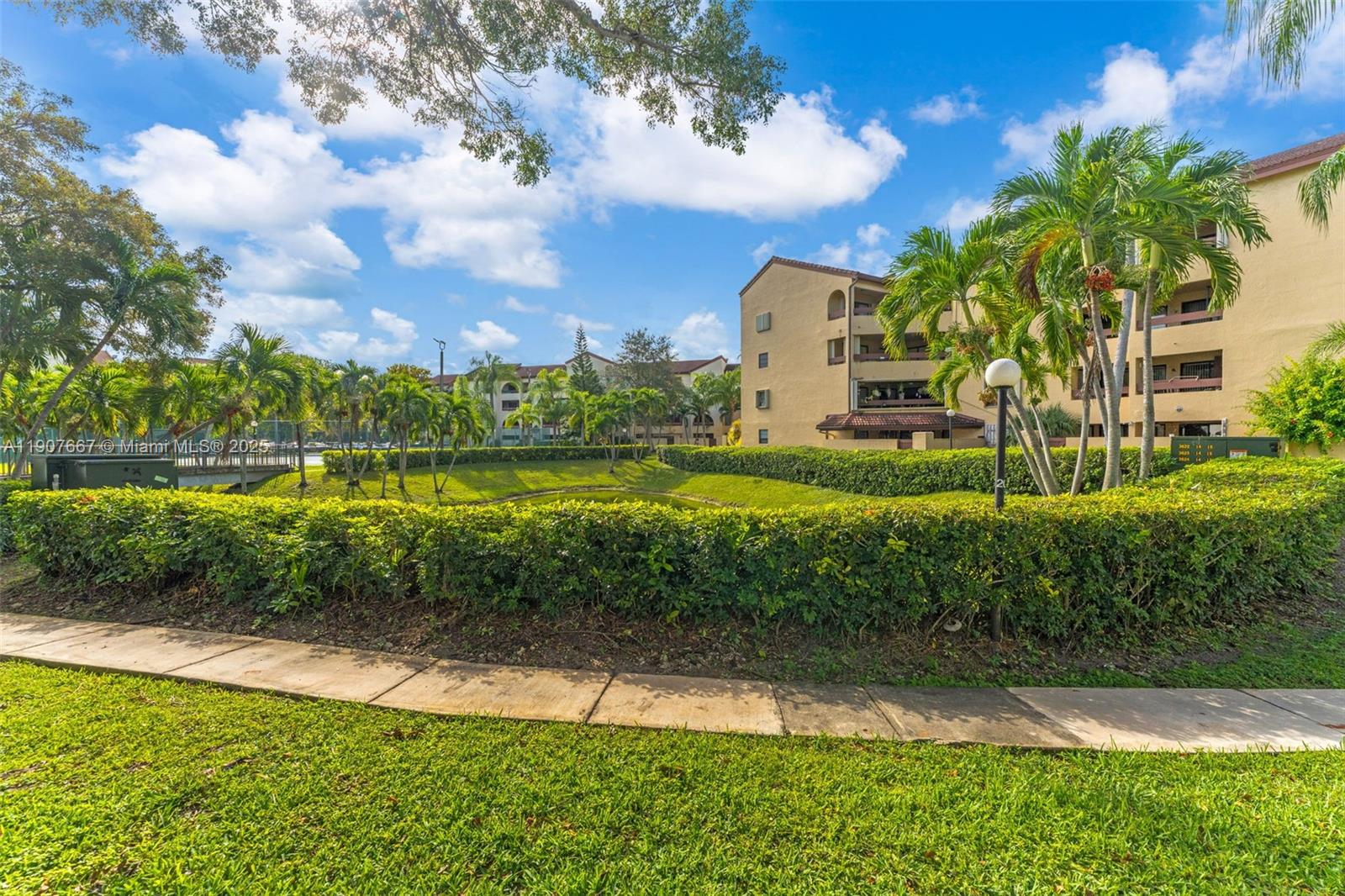 9135 SW 125th Ave # 107P